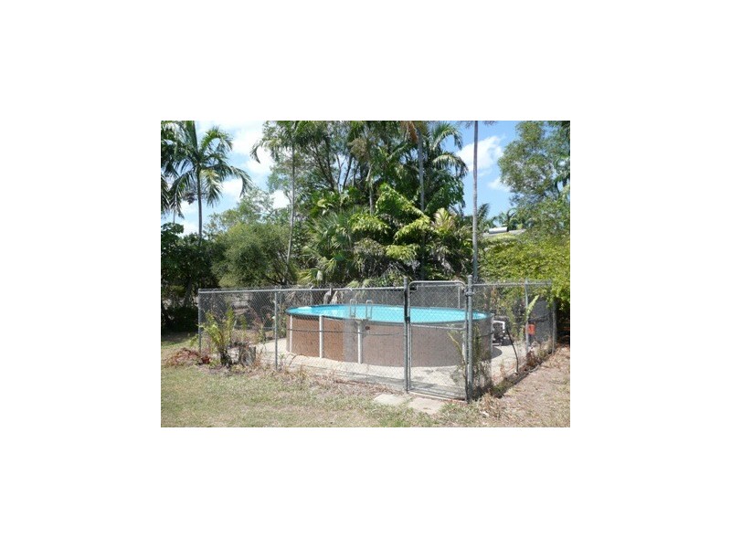 51 Wearing Cres, Karama NT 0812