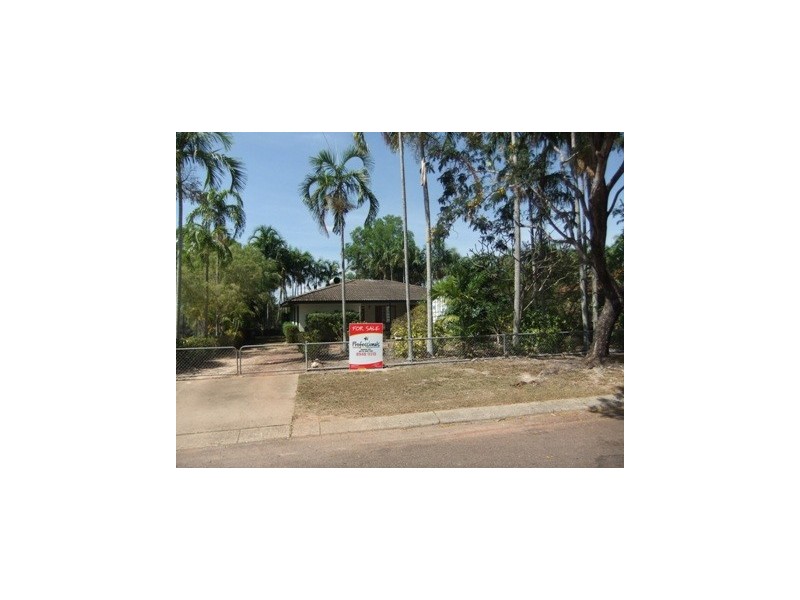 51 Wearing Cres, Karama NT 0812