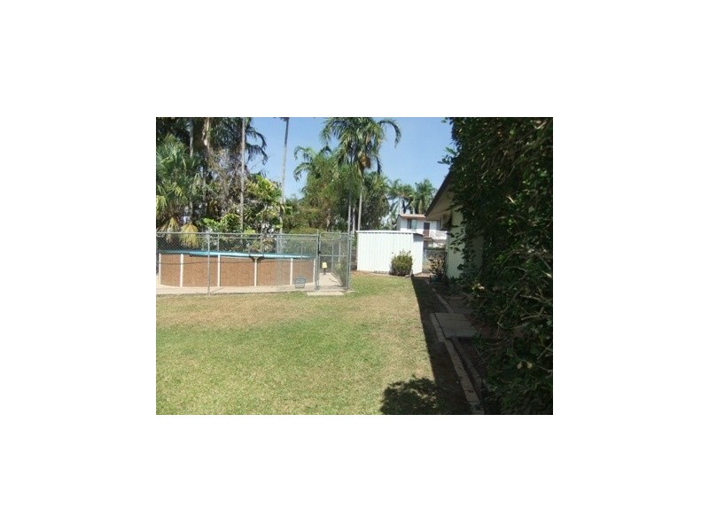 51 Wearing Cres, Karama NT 0812