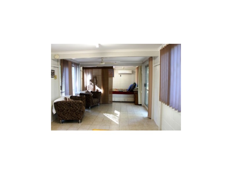 90 Wellington Parade, Alawa NT 0810