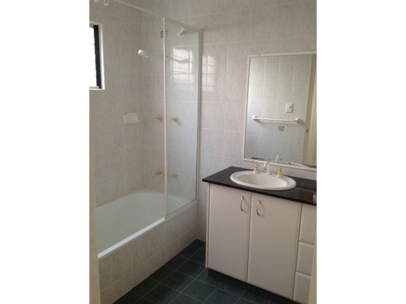 2/30 Sovereign Circuit, Coconut Grove NT 0810