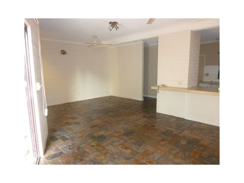 2/286 Casuarina Drive, Nightcliff NT 0810