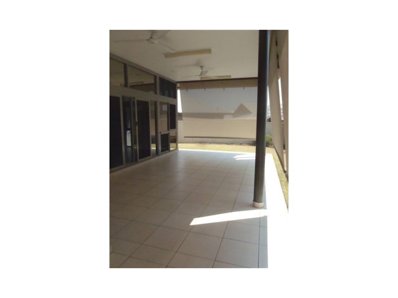 12 Dulinda, Lyons NT 0810