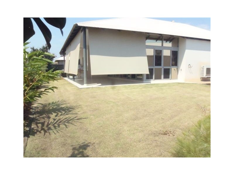 12 Dulinda, Lyons NT 0810
