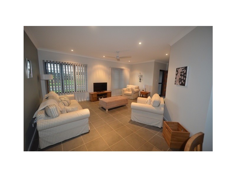6 Clarke Street, Bellamack NT 0832