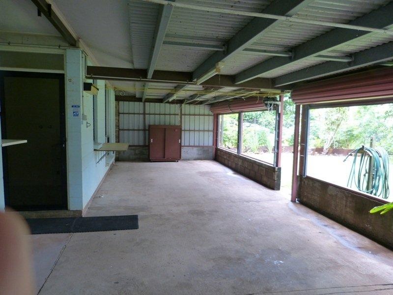 7 Wearing Crescent, Karama NT 0812