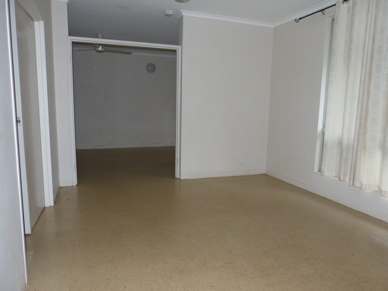 4 Milkwood Cres, Karama NT 0812