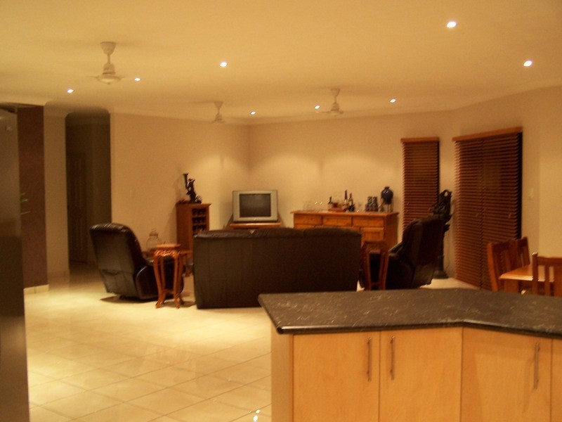 24 Mcaulay Street, Rosebery NT 0832