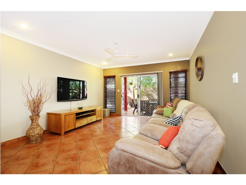 12 Sovereign Cct, Coconut Grove NT 0810