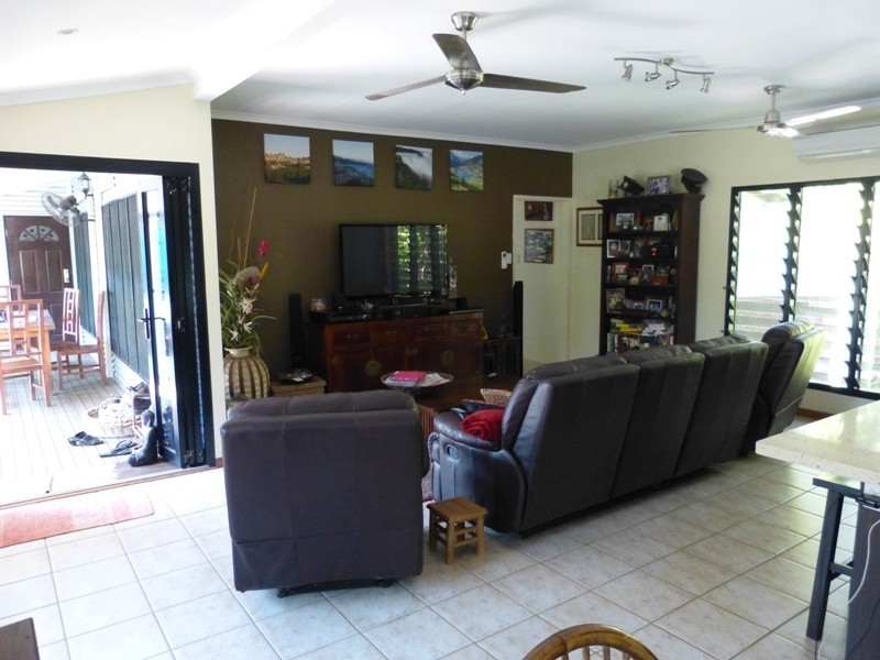 84 Moil Cres, Moil NT 0810