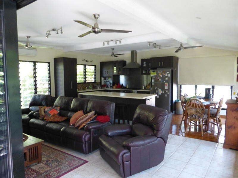 84 Moil Cres, Moil NT 0810