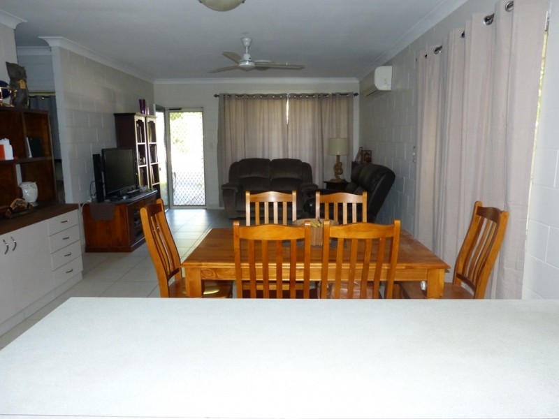 3/8 Abbott Cres, Malak NT 0812