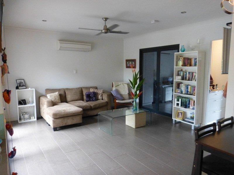 4/2 Hauser, Marrara NT 0812