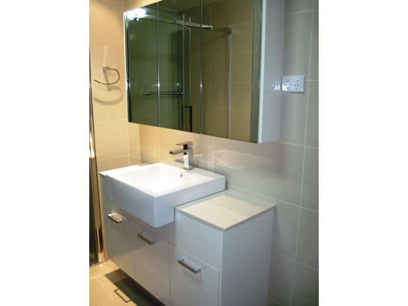 32/29 Woods Street, Darwin NT 0800