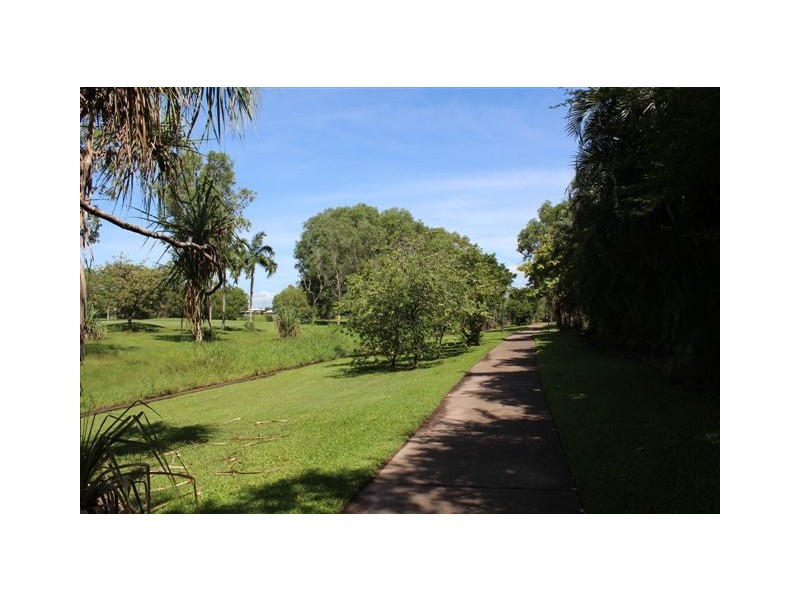14 Woodlake Blvd, Durack NT 0830