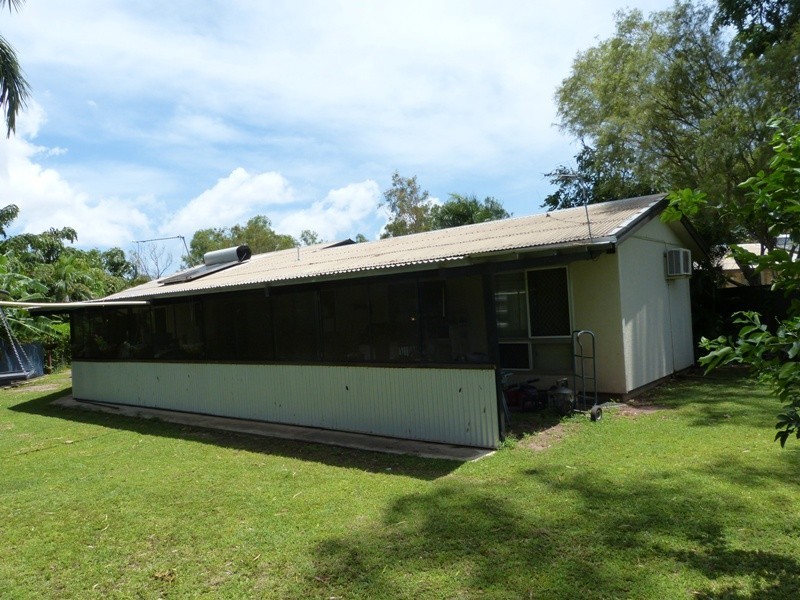 35 Boucaut Cres, Malak NT 0812