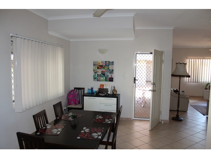 10/5 St John Crt, The Gardens NT 0820