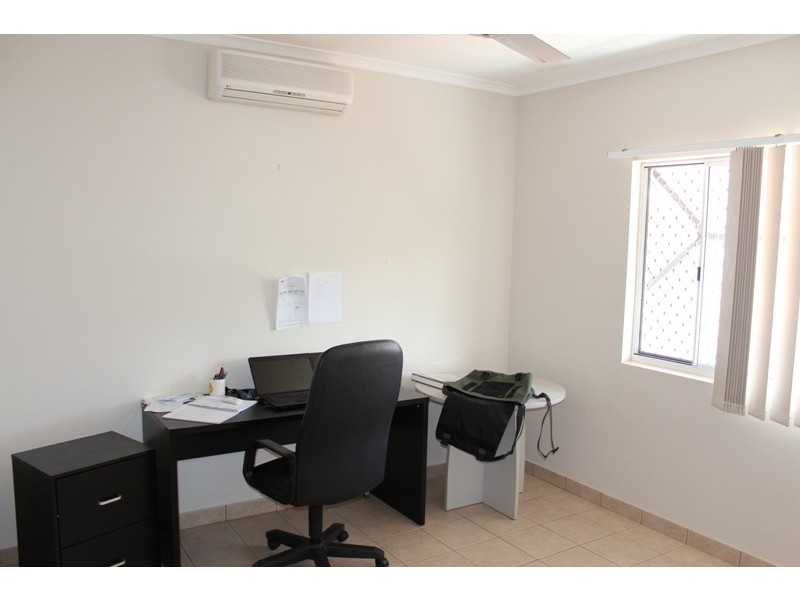 10/5 St John Crt, The Gardens NT 0820