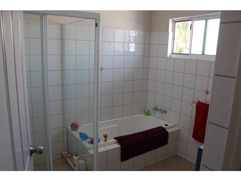 10/5 St John Crt, The Gardens NT 0820