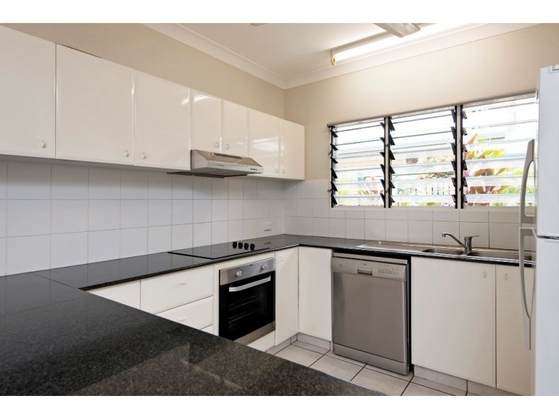 2/17 Sovereign Cct, Coconut Grove NT 0810