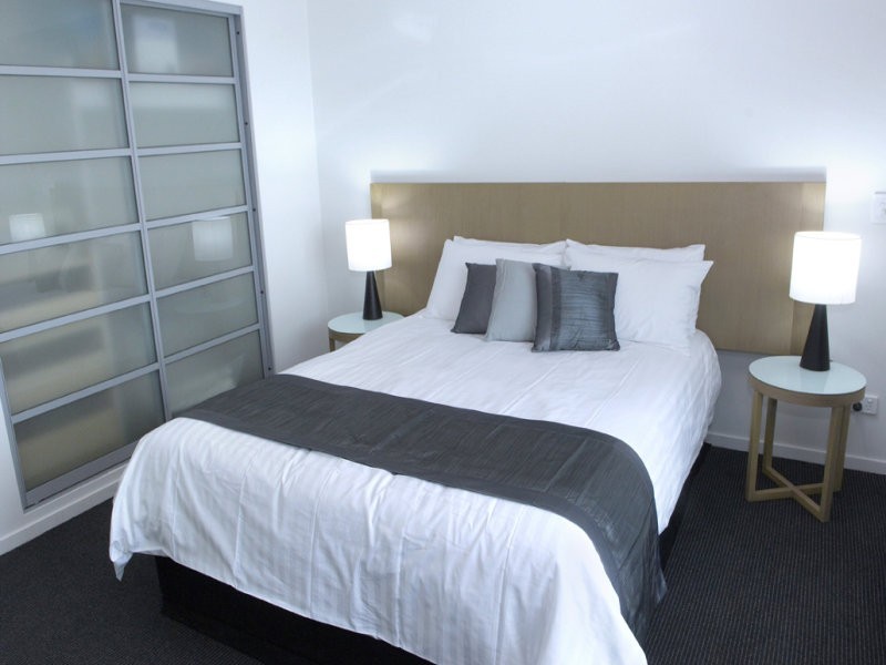 1804/43E Knuckey, Darwin NT 0800