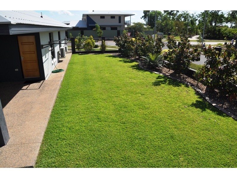 142 Flynn Cct, Bellamack NT 0832