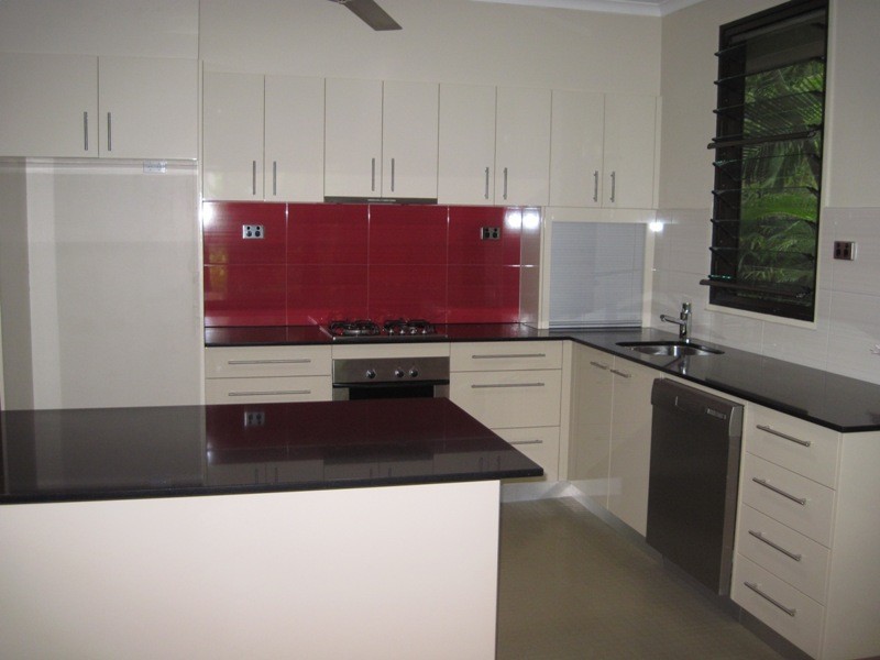 2 Margaritis Street, Wanguri NT 0810