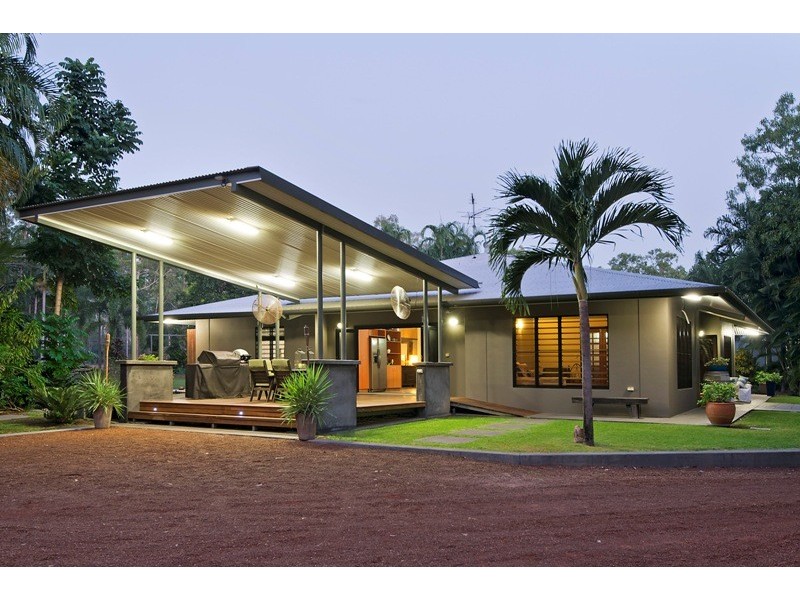 135 Cornelius Cct, Howard Springs NT 0835