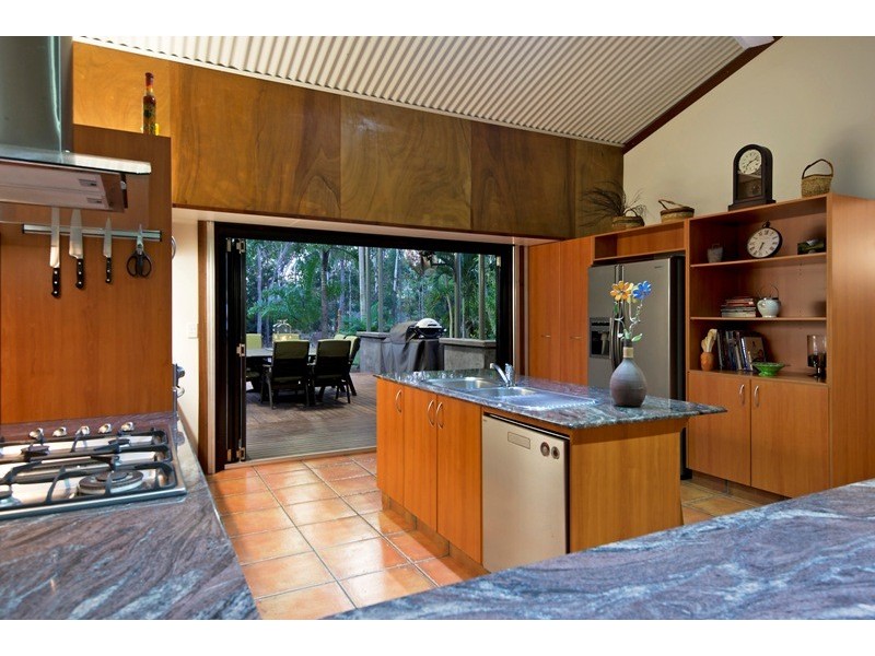 135 Cornelius Cct, Howard Springs NT 0835