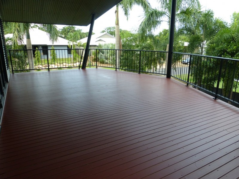 1 Wood Cres, Rosebery NT 0832