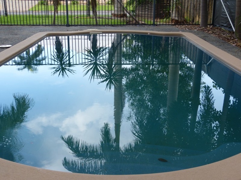 1 Wood Cres, Rosebery NT 0832