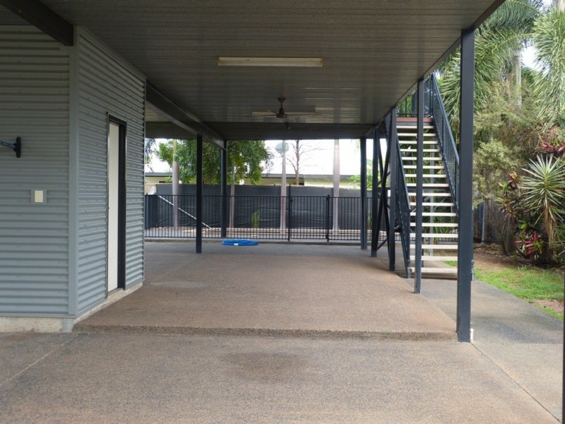 1 Wood Cres, Rosebery NT 0832