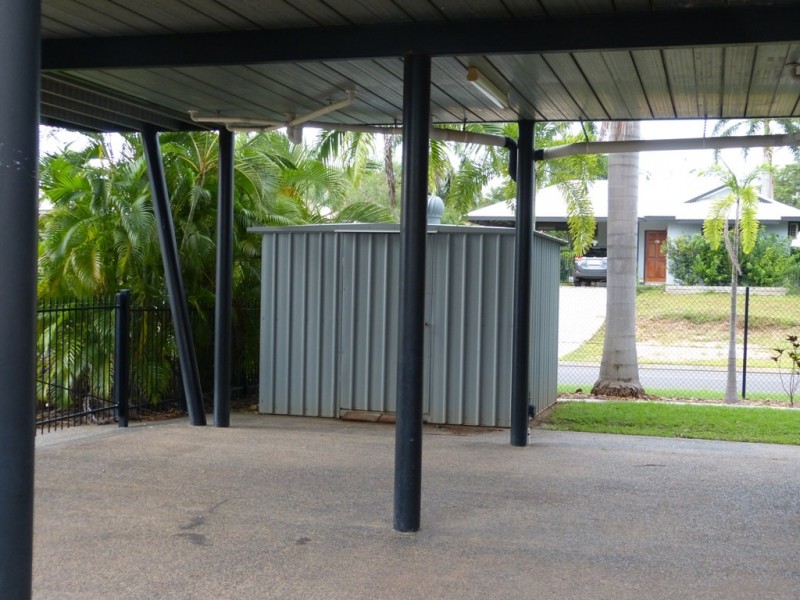 1 Wood Cres, Rosebery NT 0832