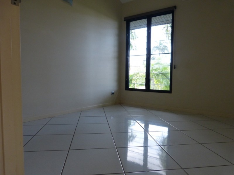 1 Wood Cres, Rosebery NT 0832