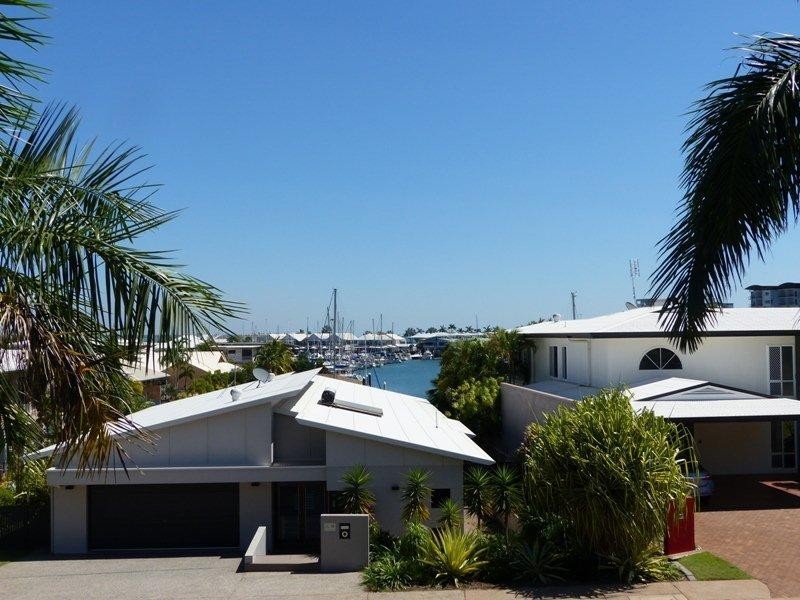 17 Cullen Bay Cres, Cullen Bay NT 0820