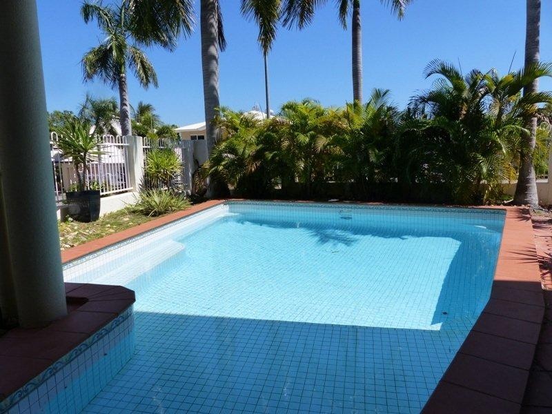 17 Cullen Bay Cres, Cullen Bay NT 0820