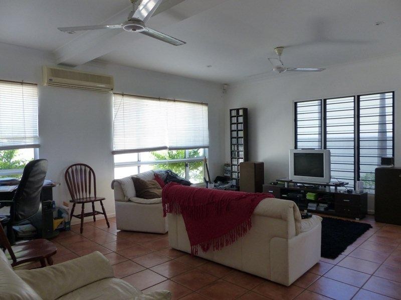 17 Cullen Bay Cres, Cullen Bay NT 0820