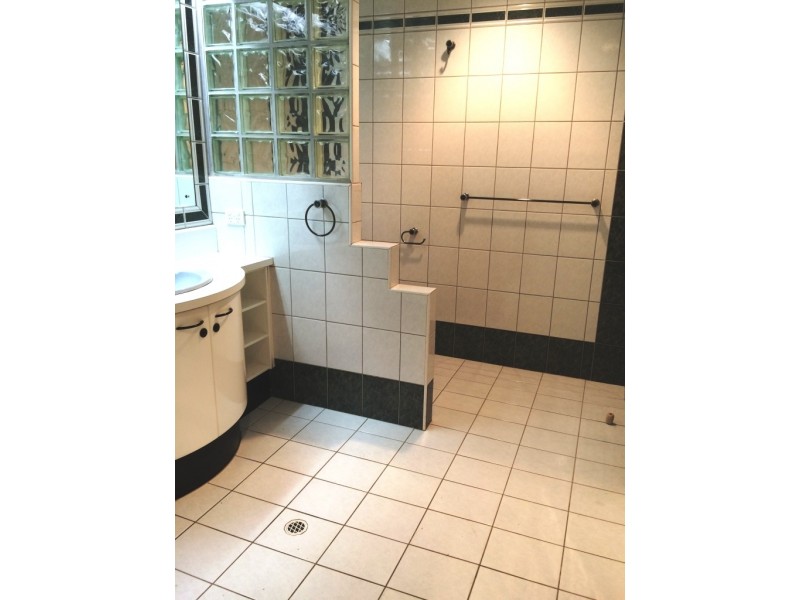 18/18 Harry Chan Avenue, Darwin NT 0800