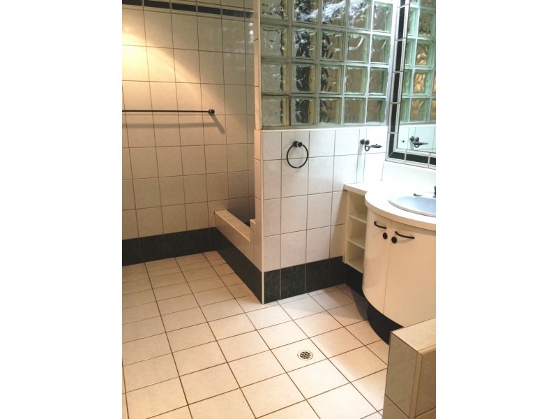 18/18 Harry Chan Avenue, Darwin NT 0800