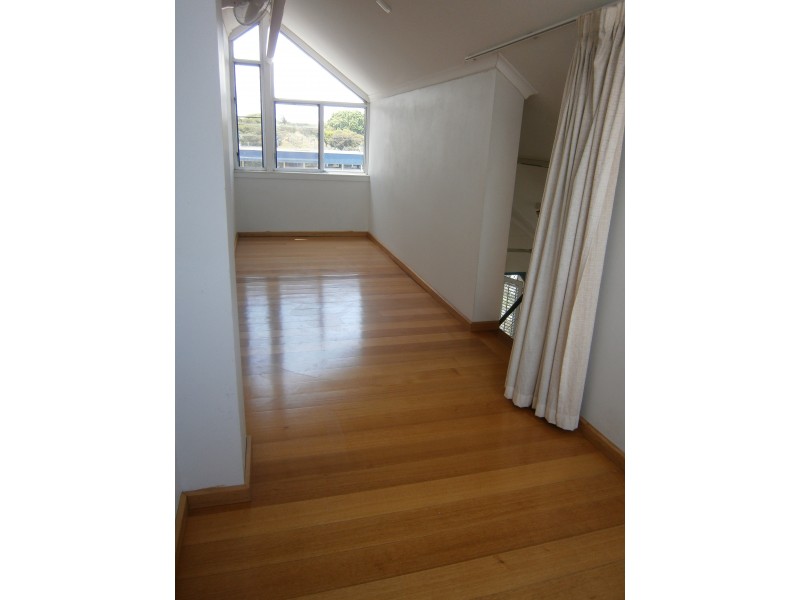 18/18 Harry Chan Avenue, Darwin NT 0800