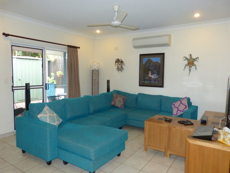 2 / 41 Sovereign Circuit, Coconut Grove NT 0810