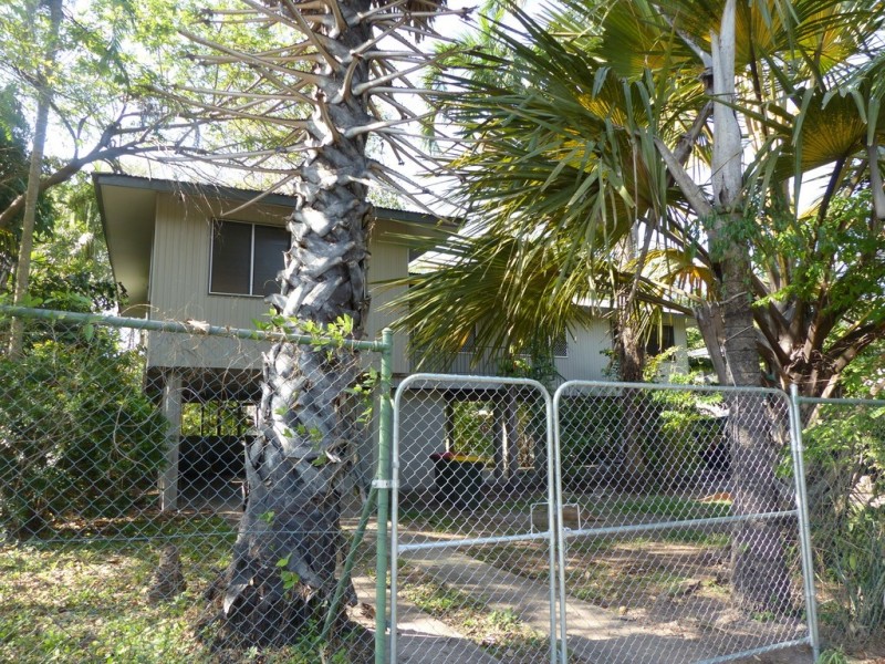 36 Priest Cct, Gray NT 0830