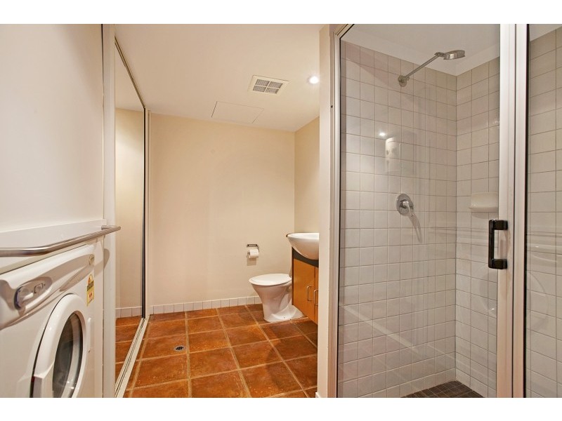 11/12 McLachlan St, Darwin NT 0800