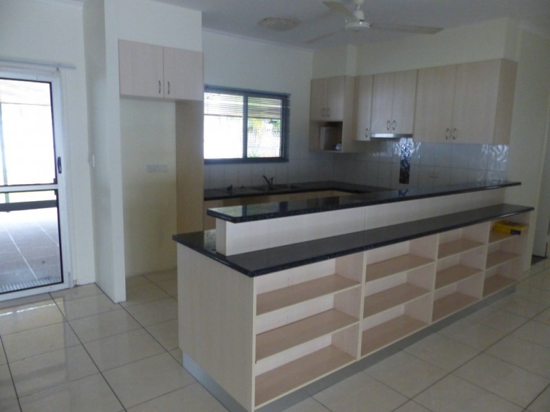 15 Hodgson Drive, Leanyer NT 0812