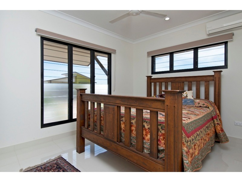 8 Ivinson St, Muirhead NT 0810