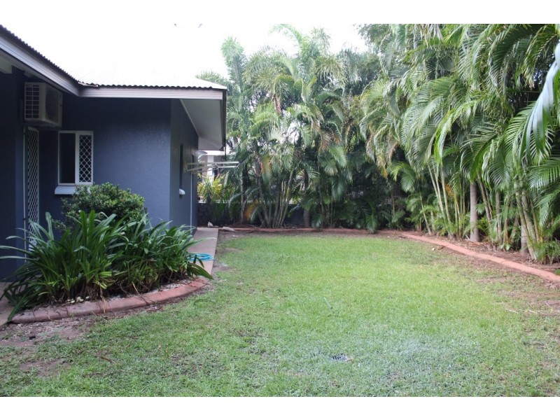 10 Yirra Crescent, Rosebery NT 0832