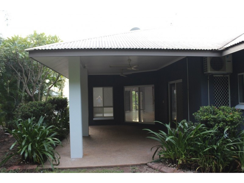 10 Yirra Crescent, Rosebery NT 0832