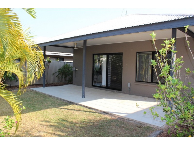 2/11 Bryden St, Rosebery NT 0832