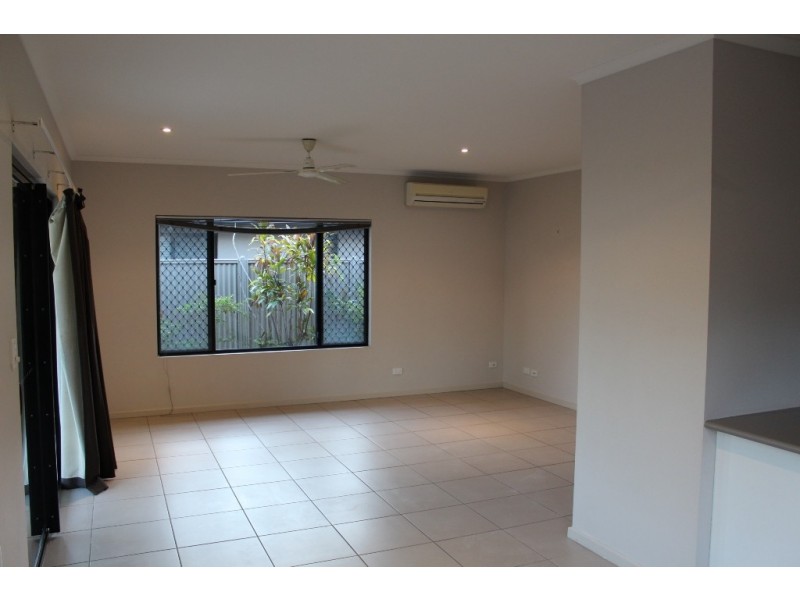 2/11 Bryden St, Rosebery NT 0832