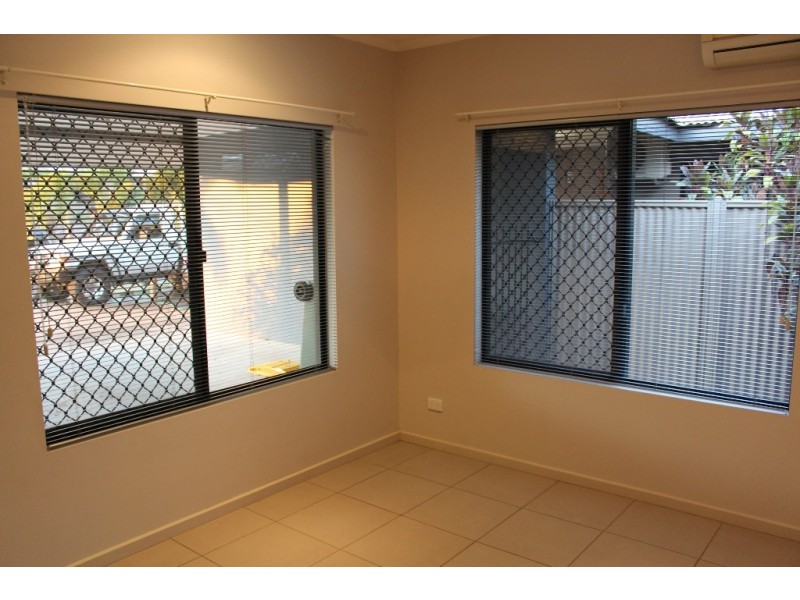 2/11 Bryden St, Rosebery NT 0832